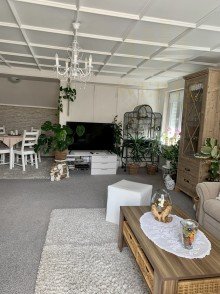 Wohnzimmer Zentrale 2-Zimmer-Wohnung mit Balkon