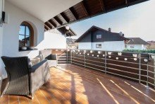 Balkon Gro�z�gige, lichtdurchflutete ca. 130 m� Wohnung