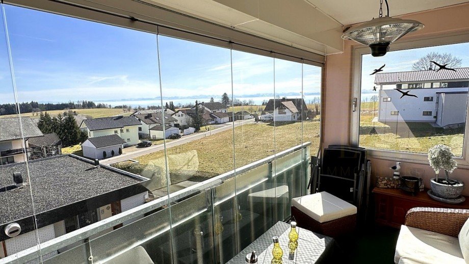 Balkon_verglaster Erdgeschosswohnung H�chenschwand
