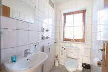 G�ste-WC Gro�z�gige, lichtdurchflutete ca. 130 m� Wohnung