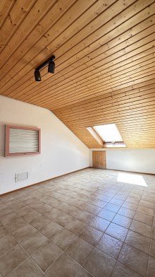 Zimmer OG Einfamilienhaus mit Einligerwohnung
