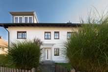 Au�en Gro�z�gige, lichtdurchflutete ca. 130 m� Wohnung