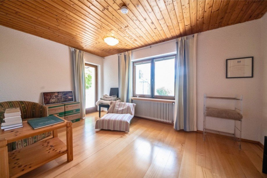 Helles Zimmer mit Gartenblick Einfamilienhaus Scheidegg / Lindenau