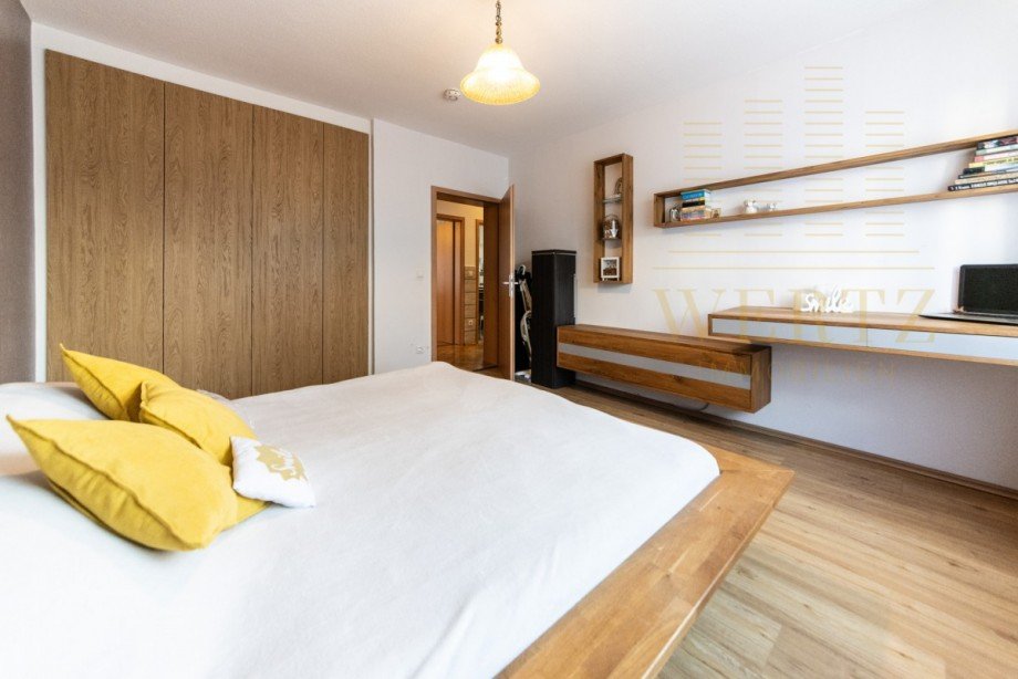 Schlafzimmer 1_1 Etagenwohnung Friedrichshafen