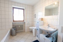 Bad Gro�z�gige, lichtdurchflutete ca. 130 m� Wohnung