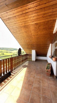 Balkon OG Einfamilienhaus mit Einligerwohnung