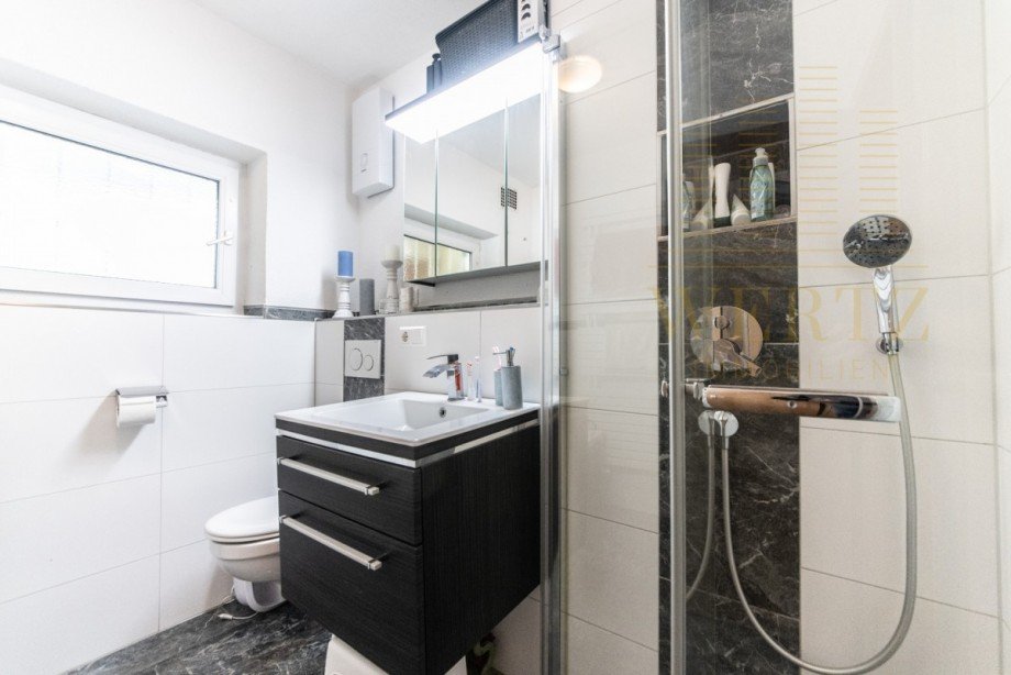 Badezimmer_2 Etagenwohnung Friedrichshafen